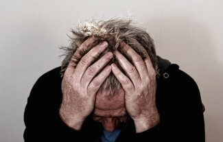 Hnev je náročným príznakom depresie, najmä keď je konštantný, extrémny a oslabujúci. Dozviete sa viac o hneve ako o príznakoch depresie.
