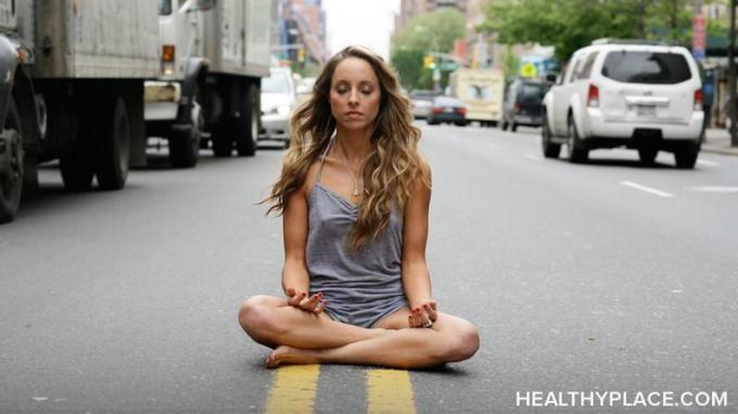 Naučte sa tieto tri najlepšie meditačné tipy, ktoré vám pomôžu správne začať s novou meditačnou praxou. Získajte tipy na meditáciu na stránkach HealthyPlace.