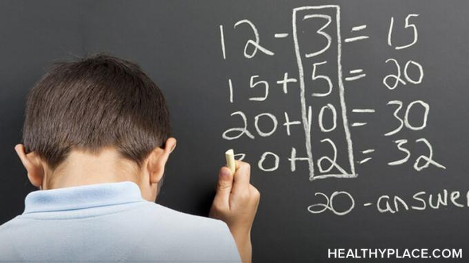 Má vaše dieťa matematické postihnutie? Získajte príznaky, príznaky dyskalkulie a informácie o liečbe na HealthyPlace.