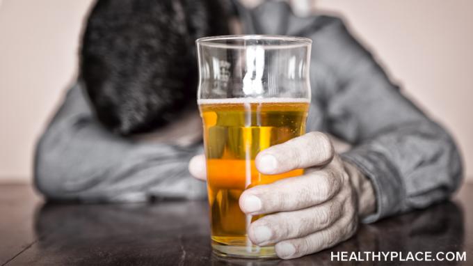 Alkohol, drogy, určité potraviny, kofeín môžu mať všetky negatívne účinky na príznaky bipolárnej poruchy. Dozviete sa, čo sa môže stať.