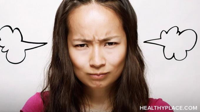 Ľahko sa urazíte alebo nahneváte? Znížte hnev a nenechajte sa tak ľahko uraziť pomocou týchto troch myšlienok od HealthyPlace. 