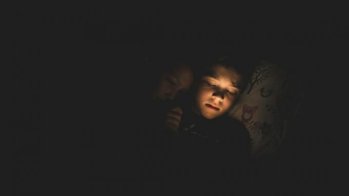 Príbehy pred spaním: Rutinné výzvy spánku pre deti ADHD